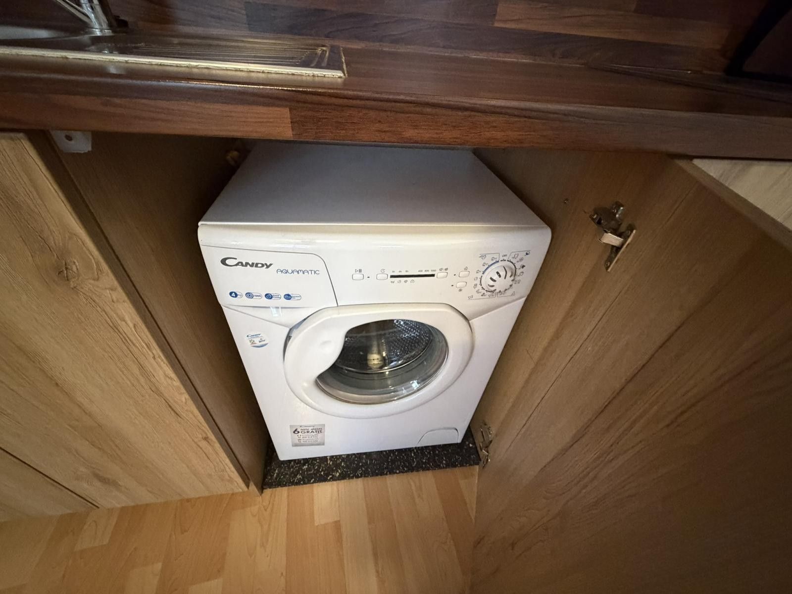 Pronájem bytu 1+kk 25 m² - foto 4