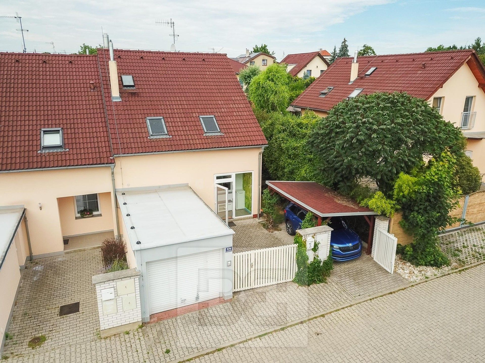 Pronájem domu 150 m² - foto 1