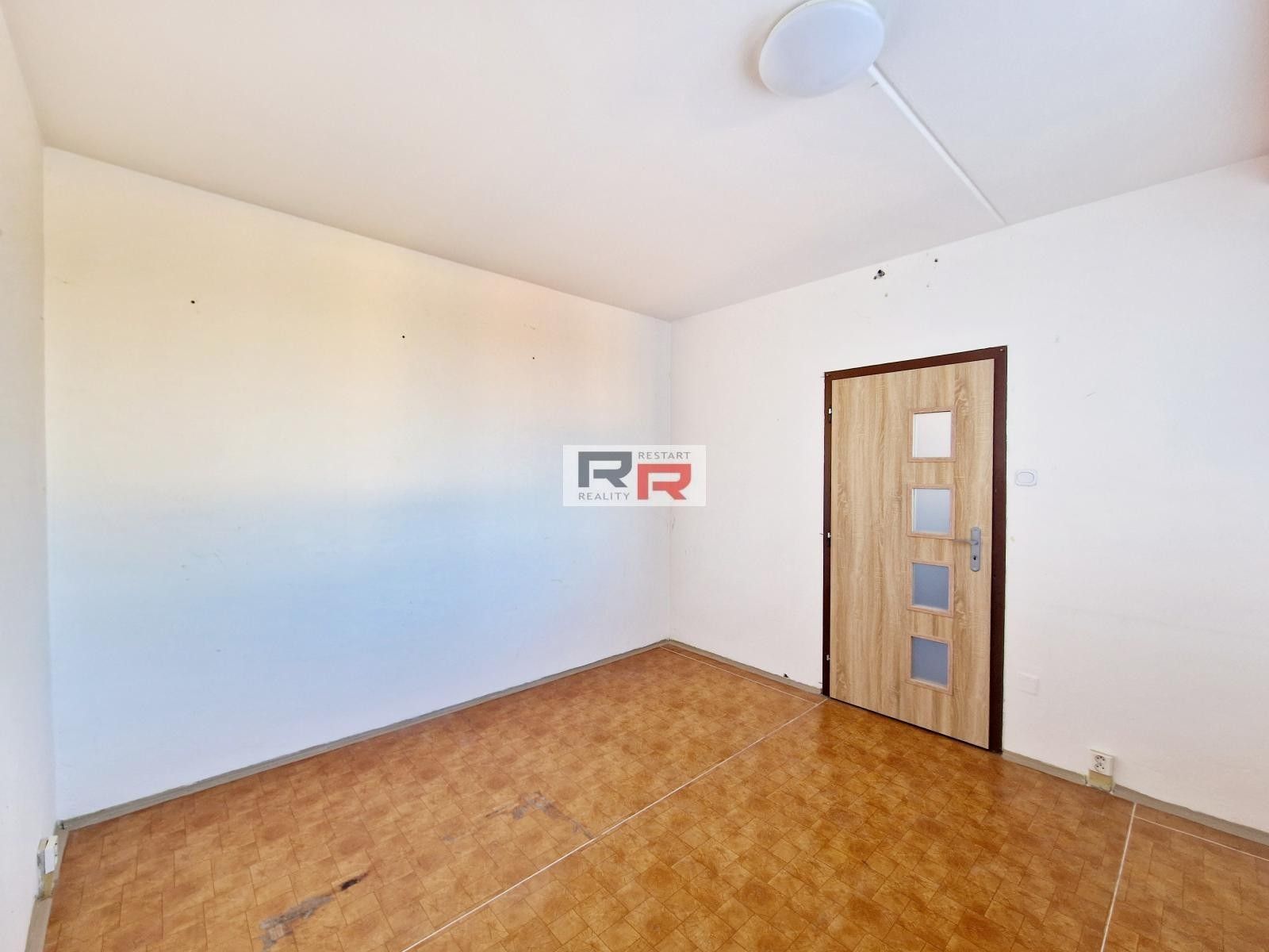Pronájem bytu 3+1 62 m² - foto 10