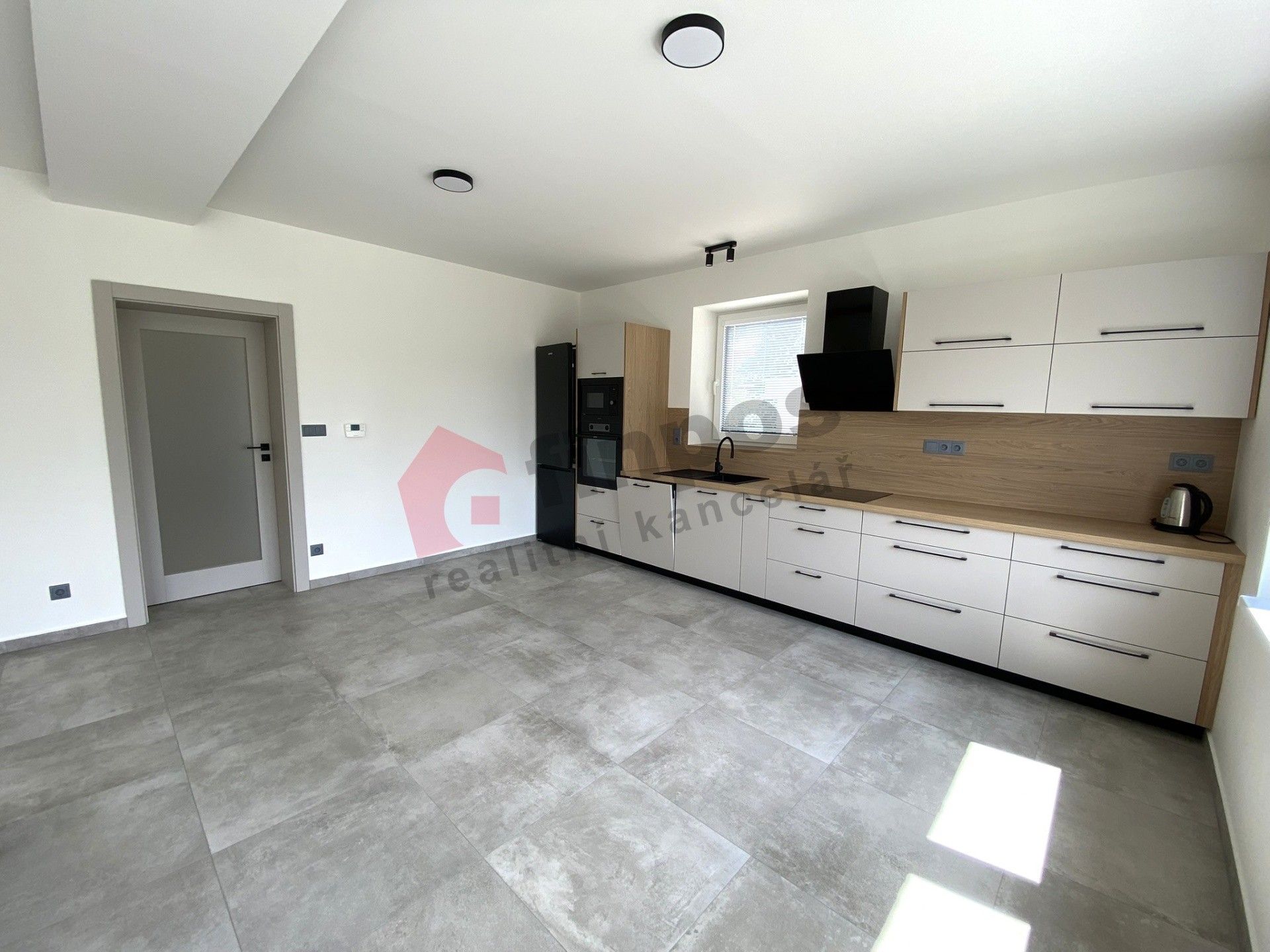 Pronájem domu 91 m² - foto 1