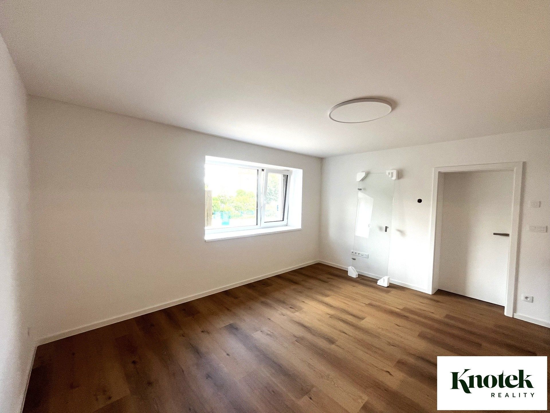 Pronájem bytu 2+kk 49 m² - foto 5