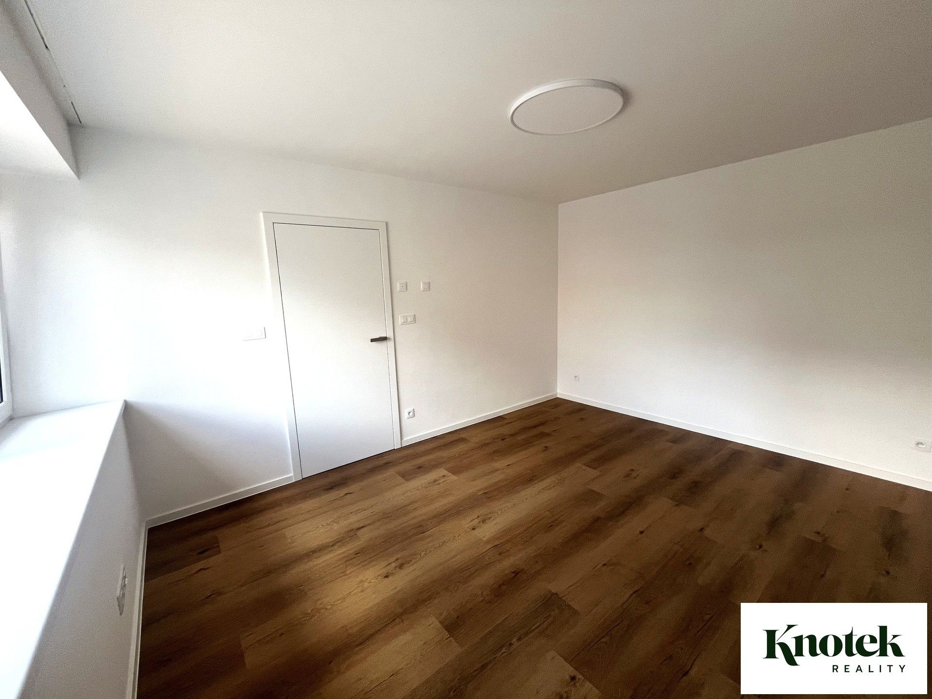 Pronájem bytu 2+kk 49 m² - foto 7
