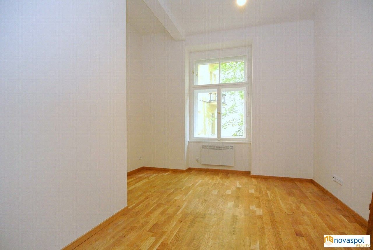 Pronájem bytu 2+kk 59 m² - foto 4