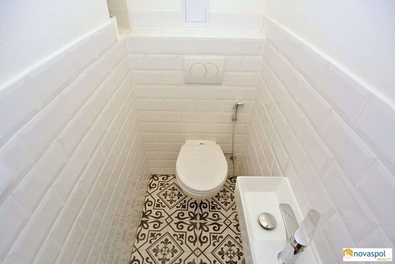 Pronájem bytu 2+kk 59 m² - foto 8