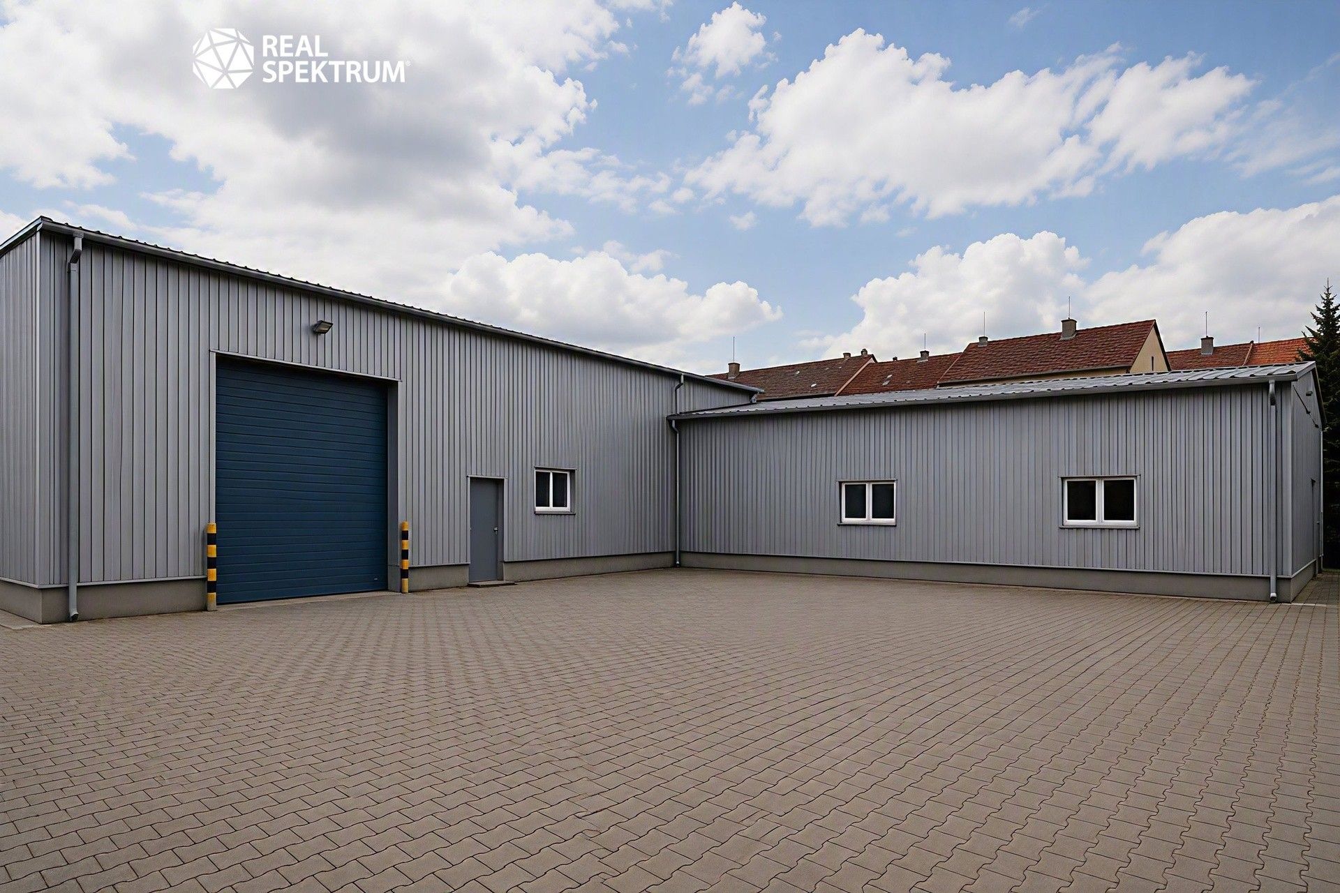 Prodej komerčního prostoru 800 m² - foto 2