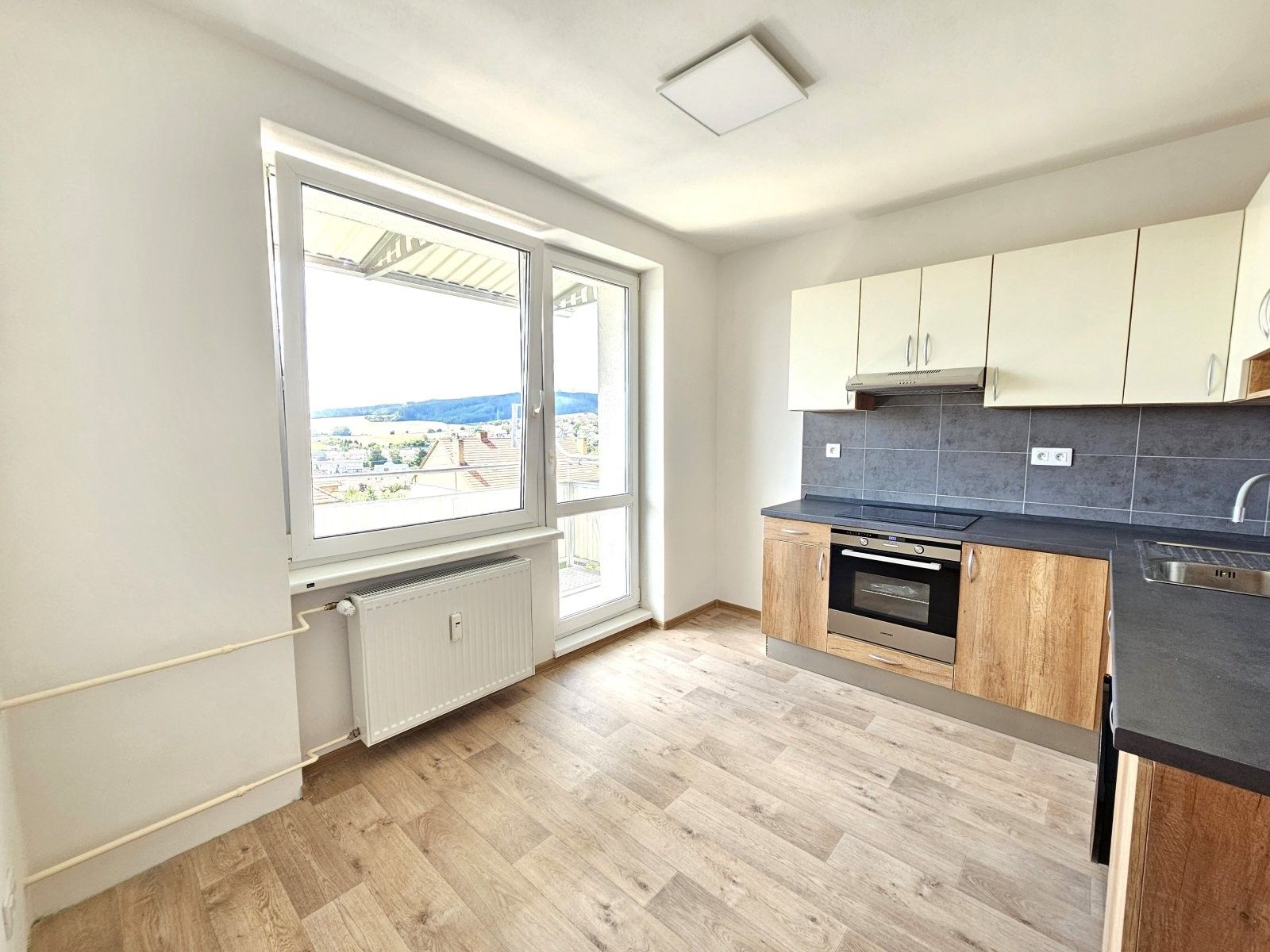 Pronájem bytu 1+1 32 m² - foto 2