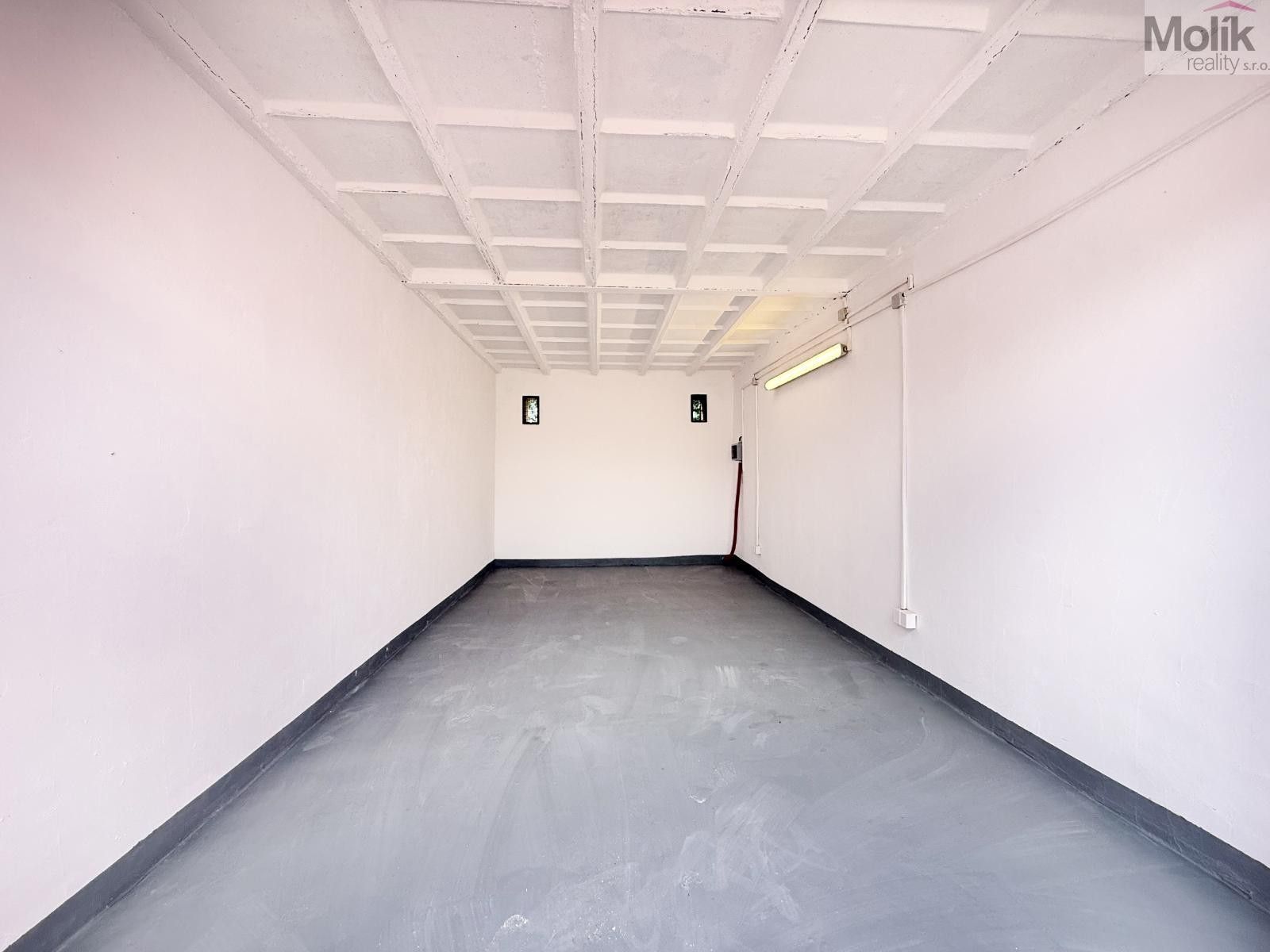 Prodej nemovitosti 20 m² - foto 2