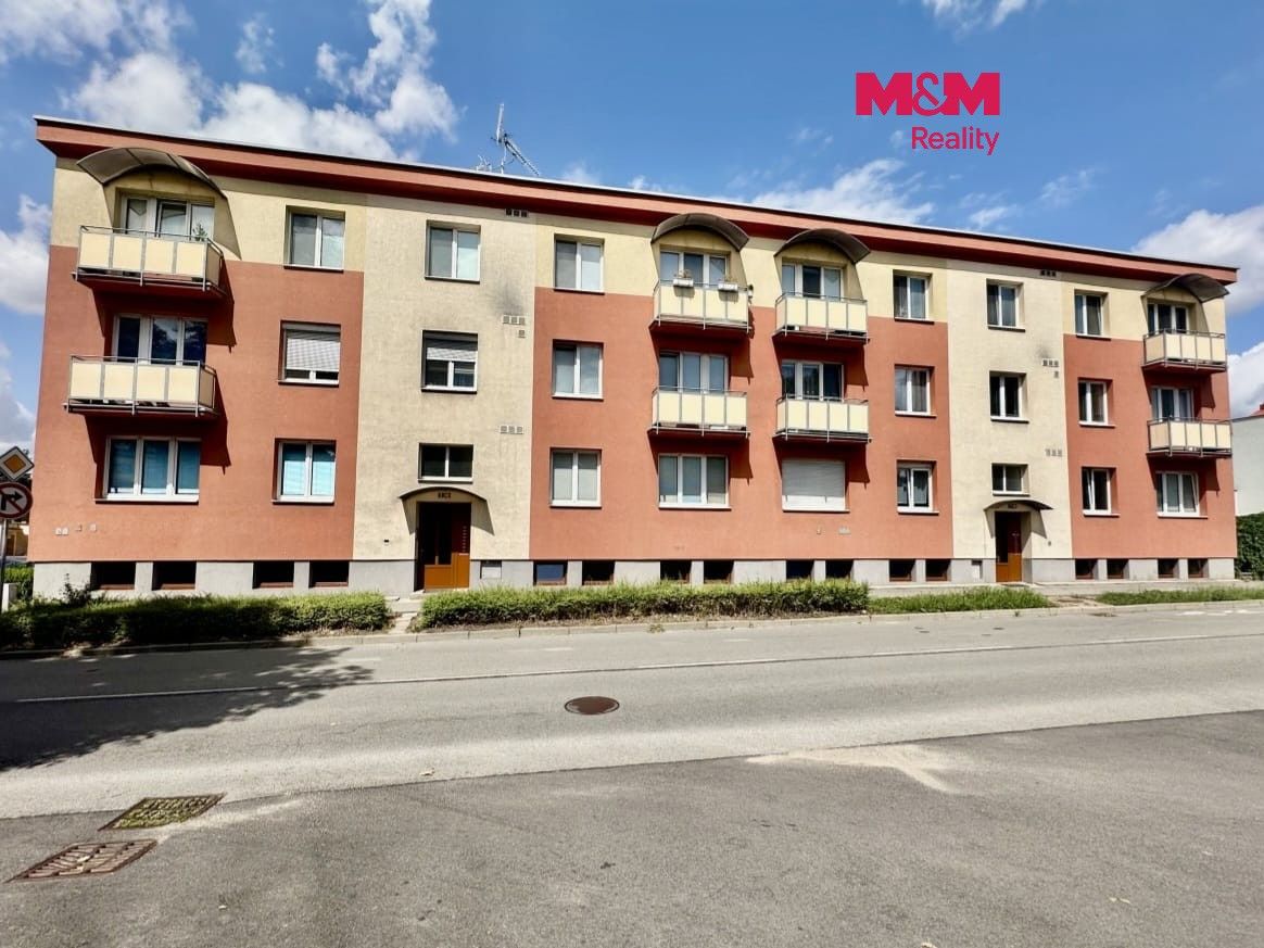Prodej bytu 1+kk 27 m² - foto 1