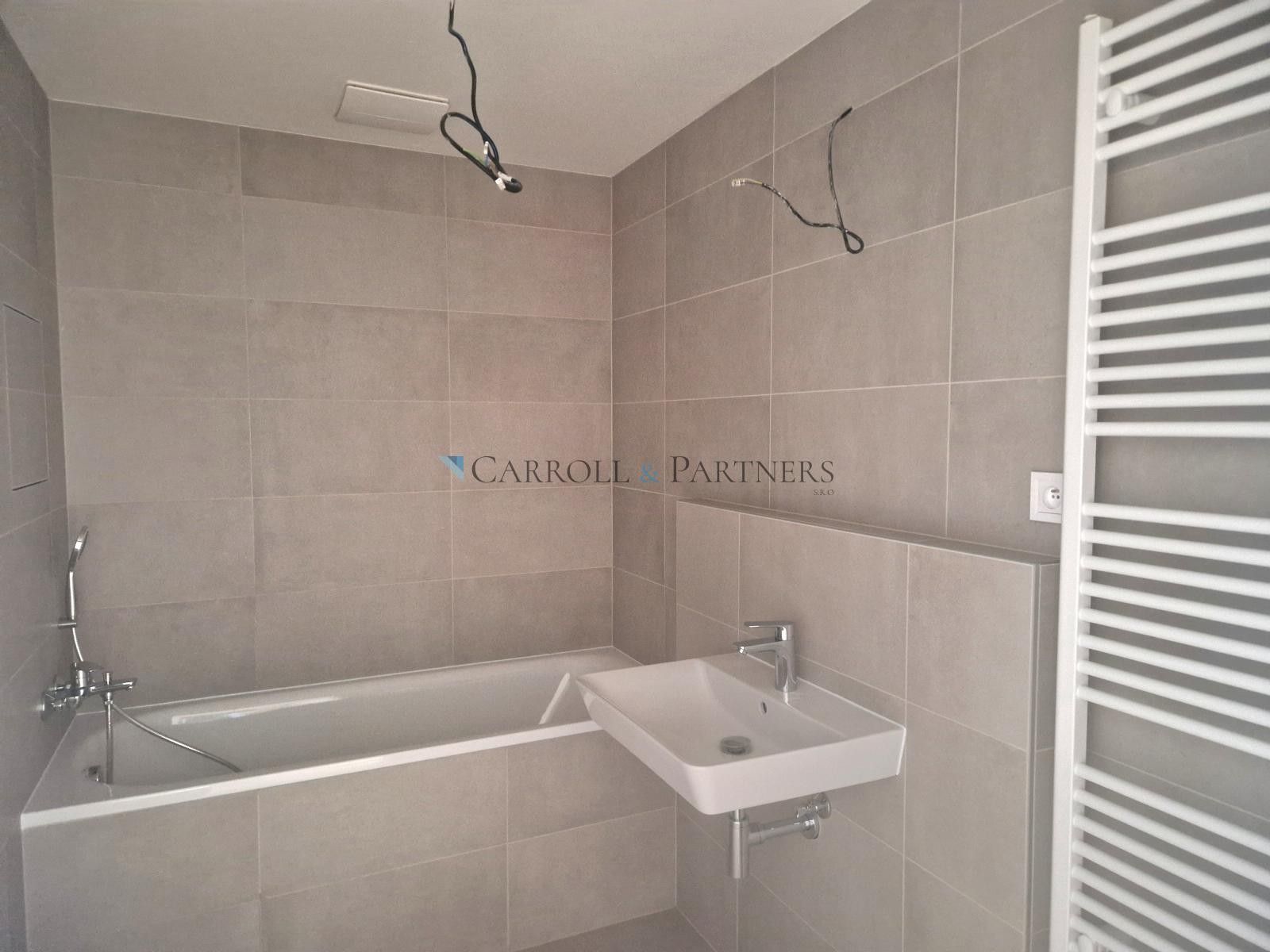 Pronájem bytu 1+kk 30 m² - foto 3