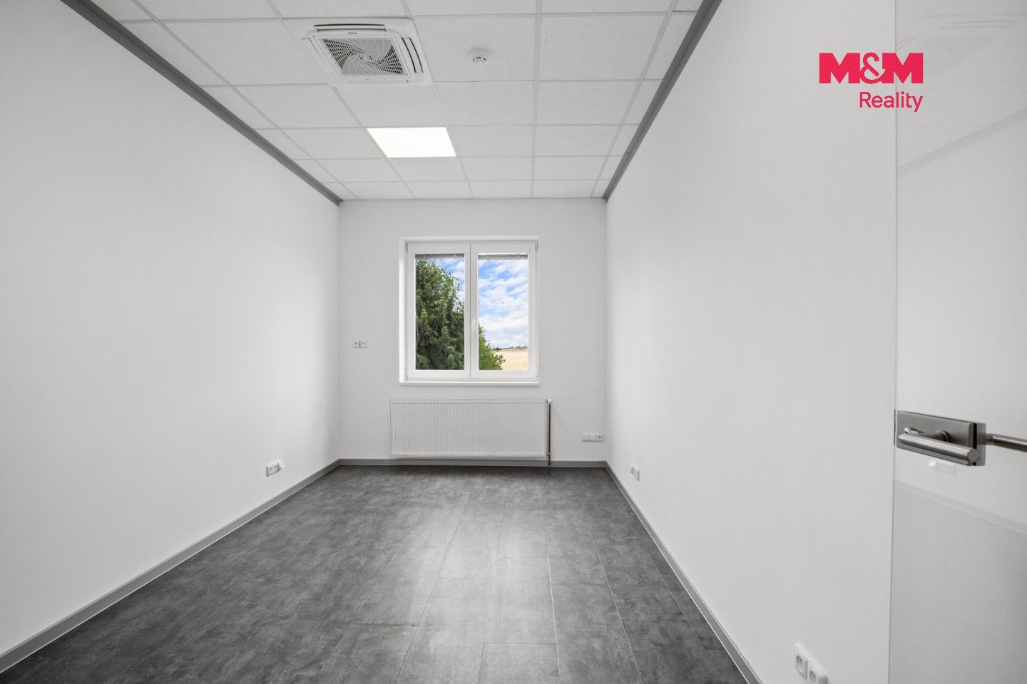 Pronájem komerčního prostoru 451 m² - foto 16