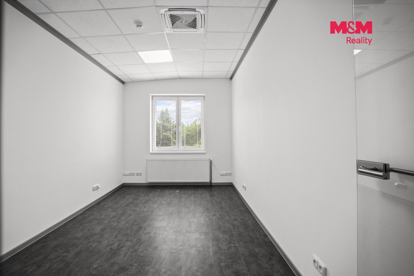 Pronájem komerčního prostoru 451 m² - foto 18