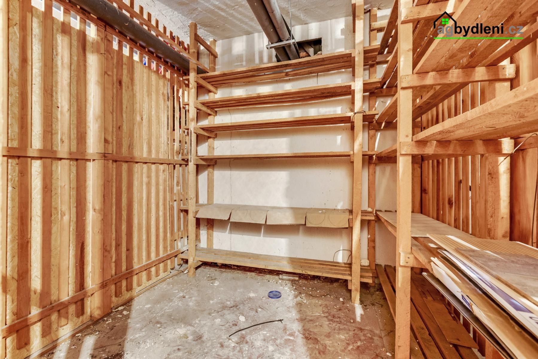 Pronájem bytu 2+1 69 m² - foto 12