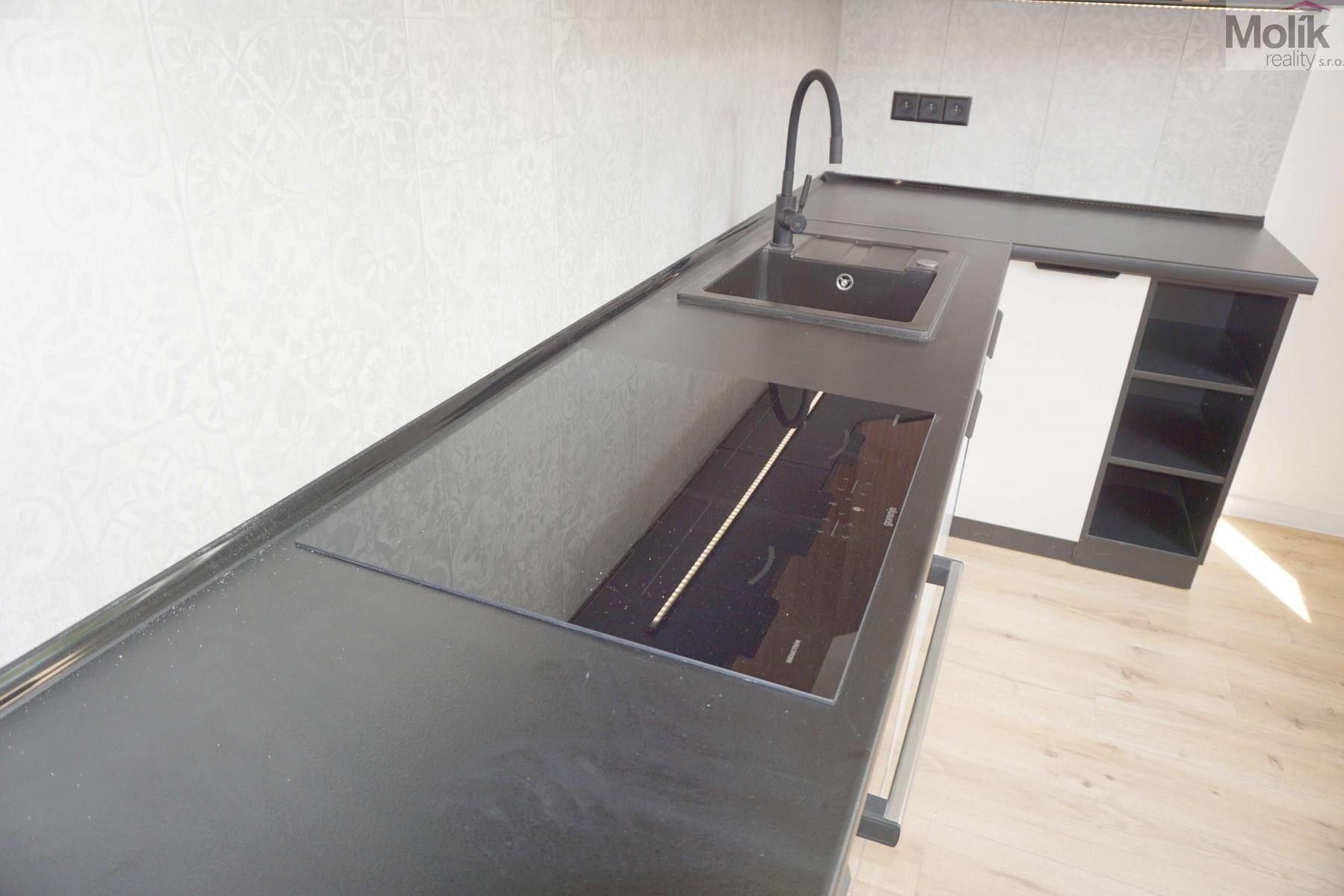 Prodej bytu 2+1 53 m² - foto 5