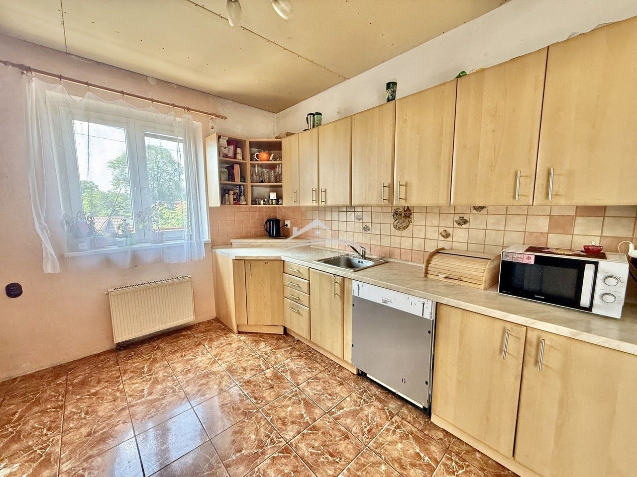 Prodej domu 160 m² - foto 2