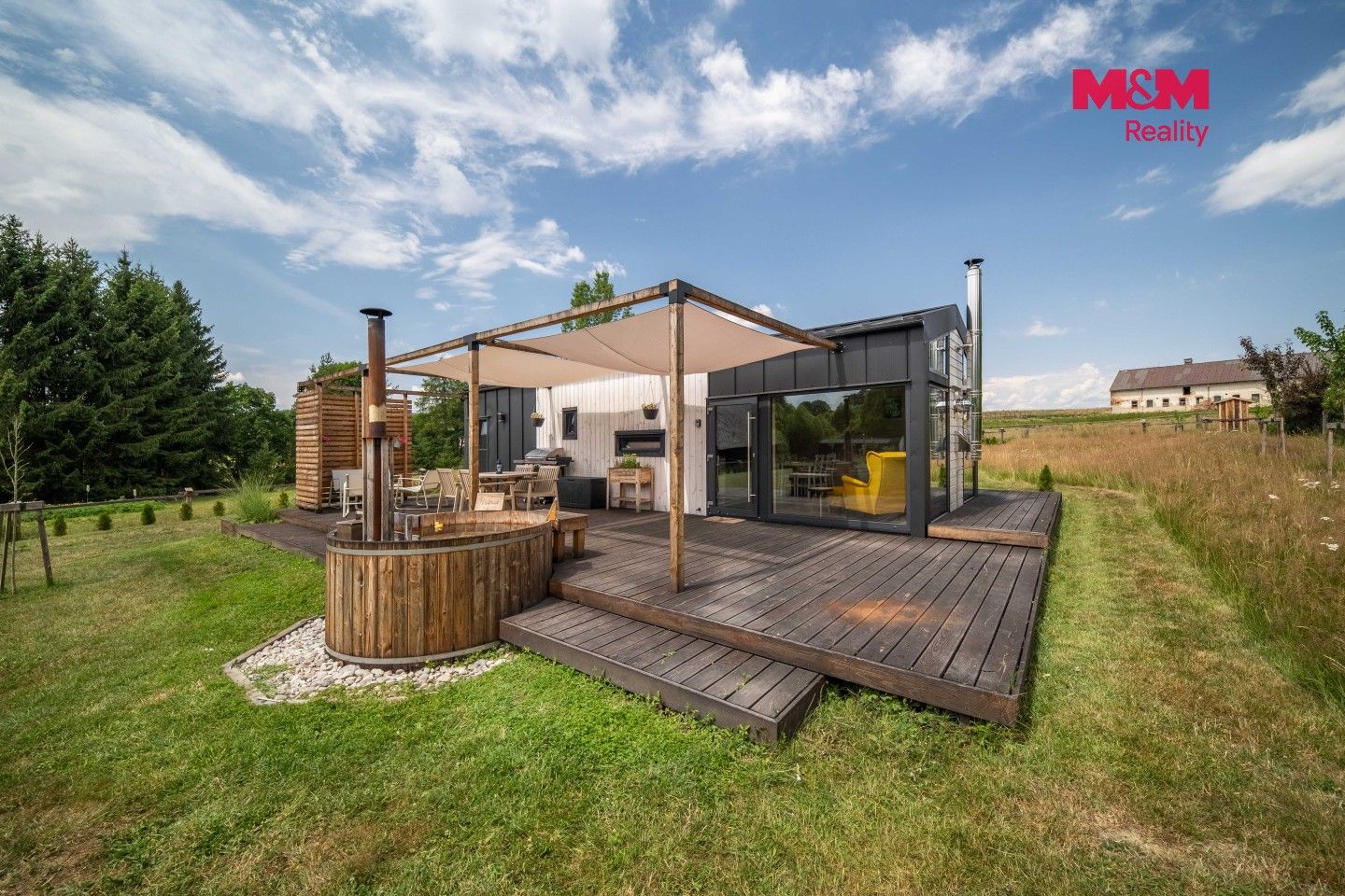 Prodej komerčního prostoru 65 m² - foto 32
