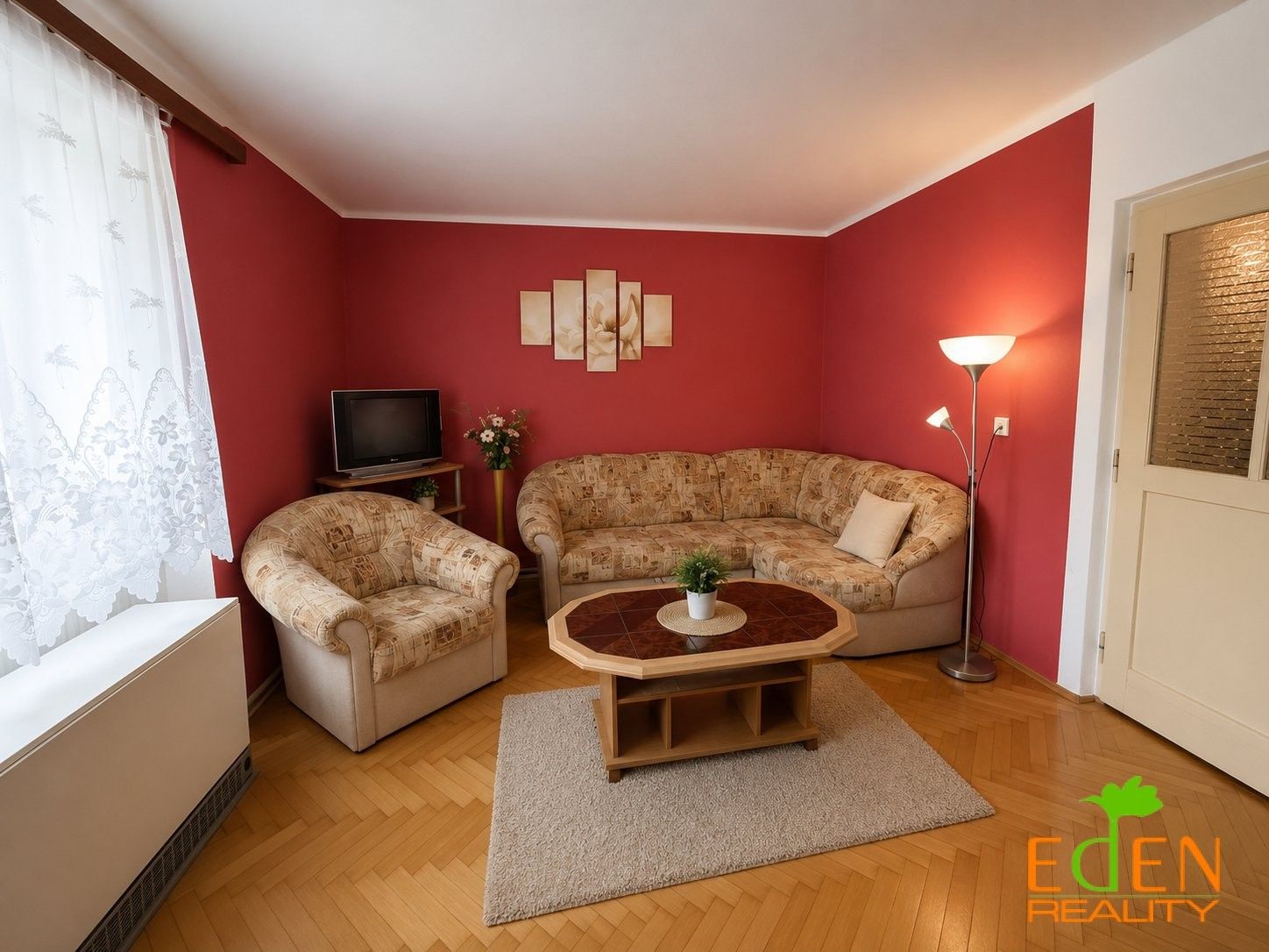 Prodej domu 175 m² - foto 2