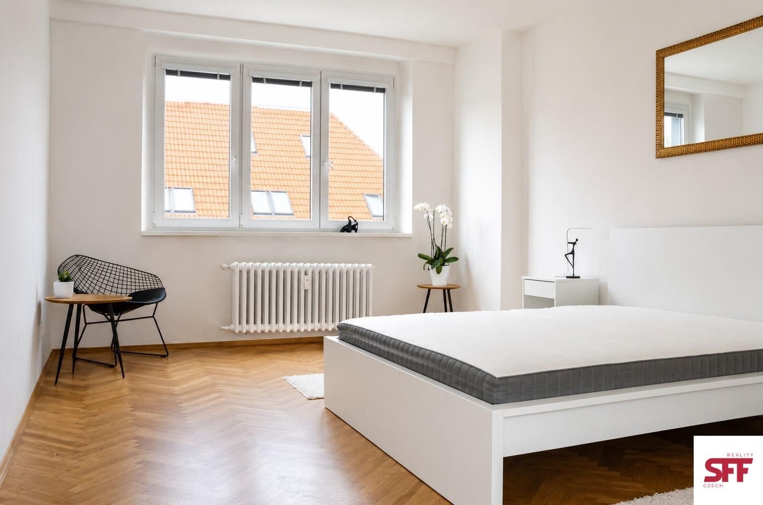 Pronájem bytu 3+1 77 m² - foto 2