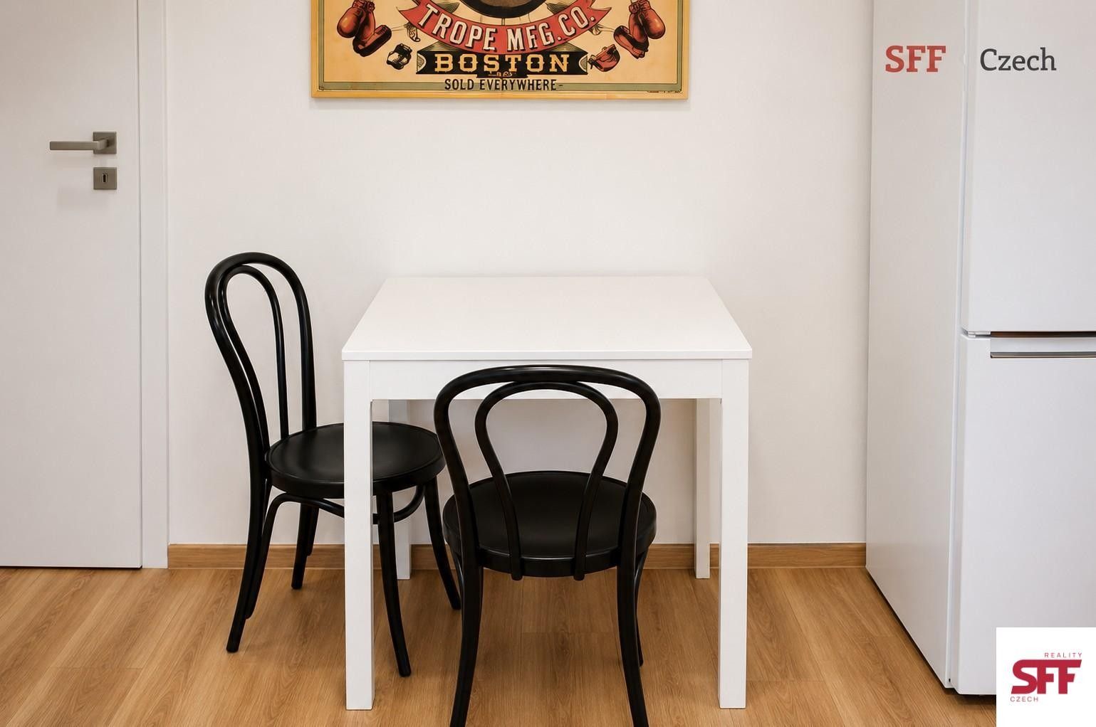 Pronájem bytu 3+1 77 m² - foto 5