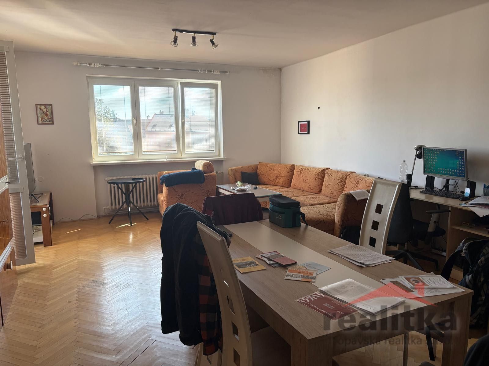 Prodej bytu 2+1 71 m² - foto 2