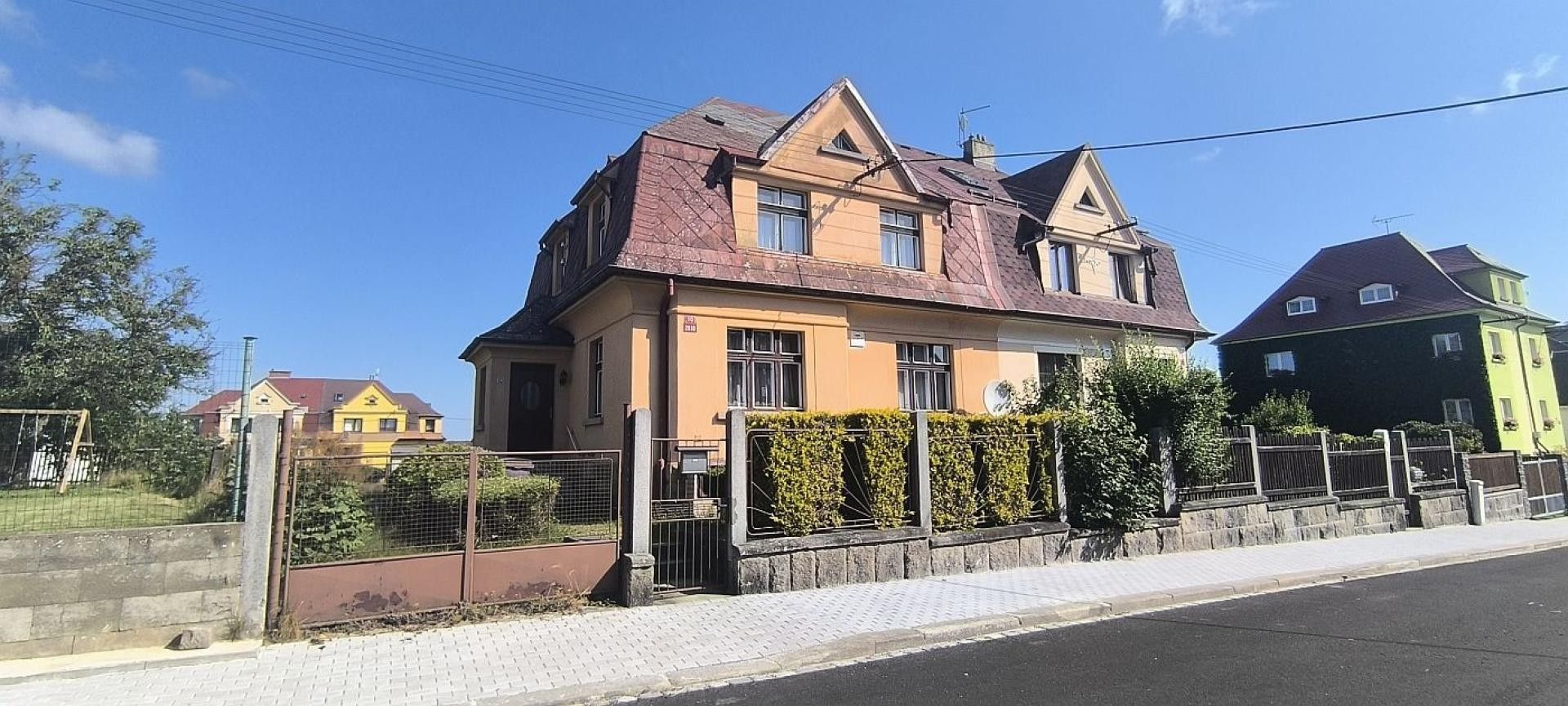 Prodej domu 250 m² - foto 1