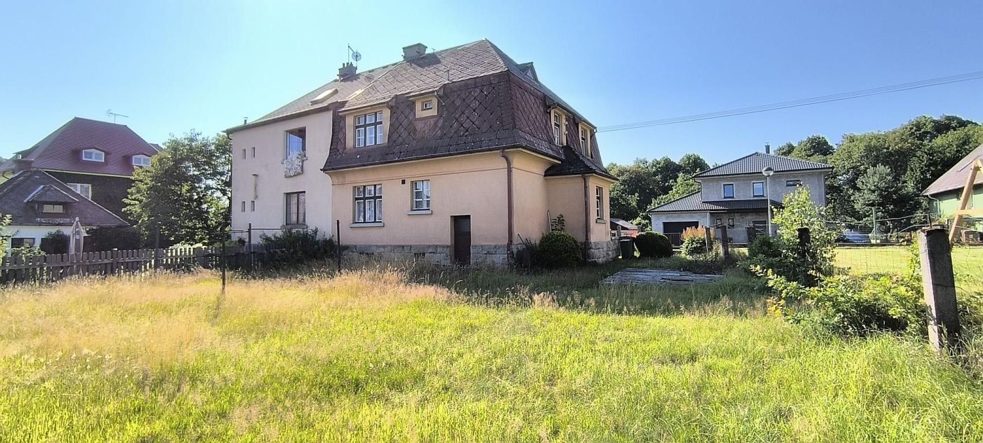 Prodej domu 250 m² - foto 2