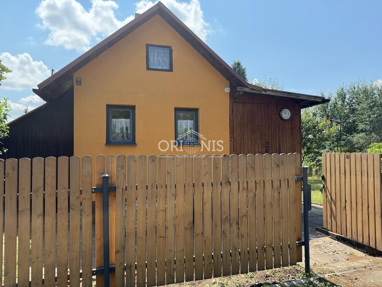 Prodej pozemku 352 m² - foto 2