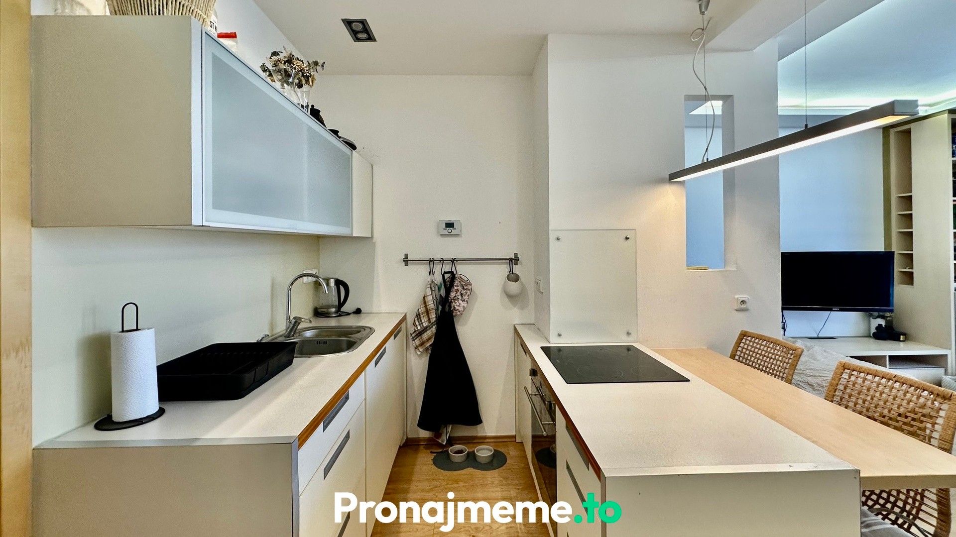 Pronájem bytu 1+kk 37 m² - foto 2