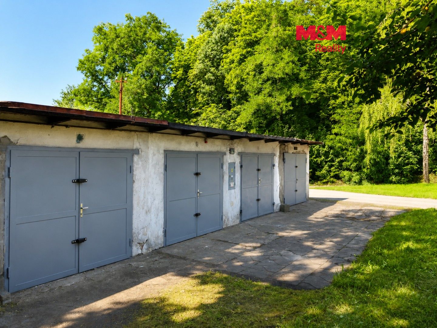 Prodej nemovitosti 100 m² - foto 1