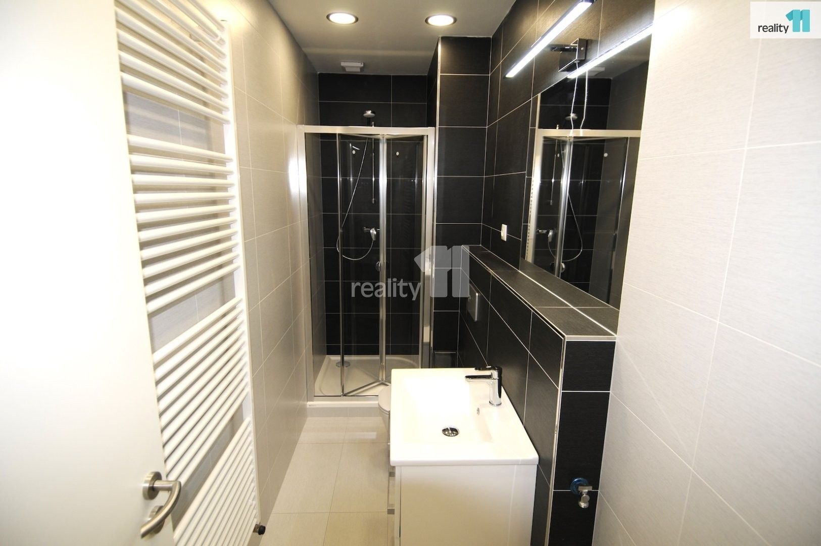 Pronájem bytu 2+kk 50 m² - foto 10