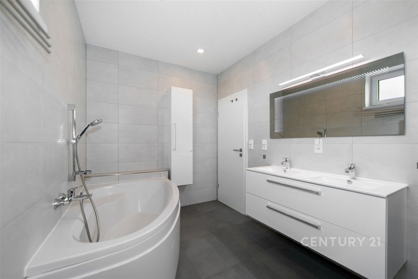 Prodej domu 167 m² - foto 4