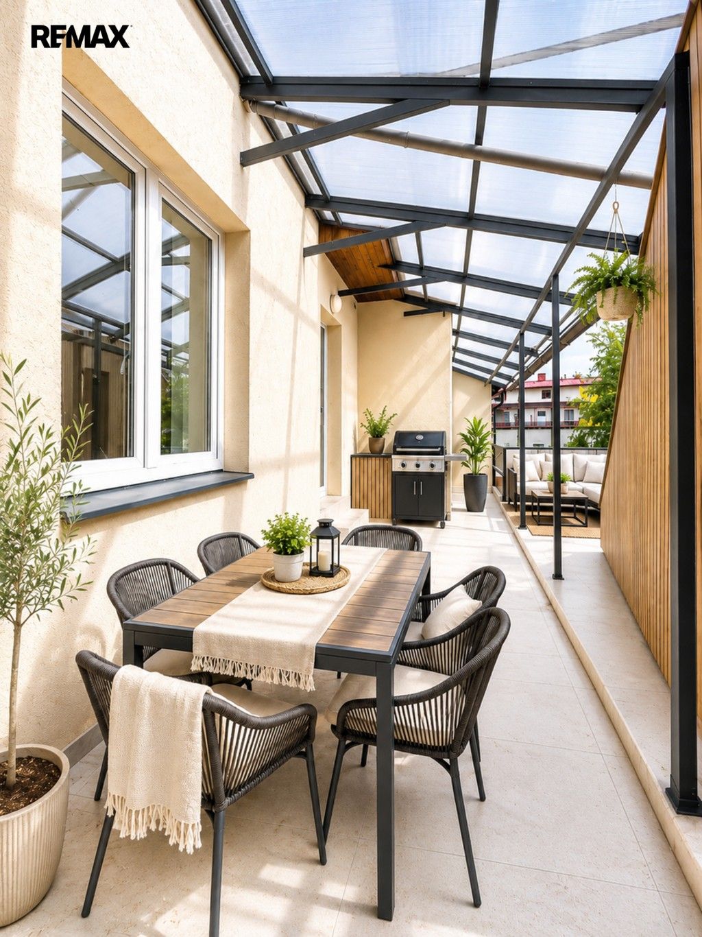 Pronájem bytu 3+kk 78 m² - foto 1