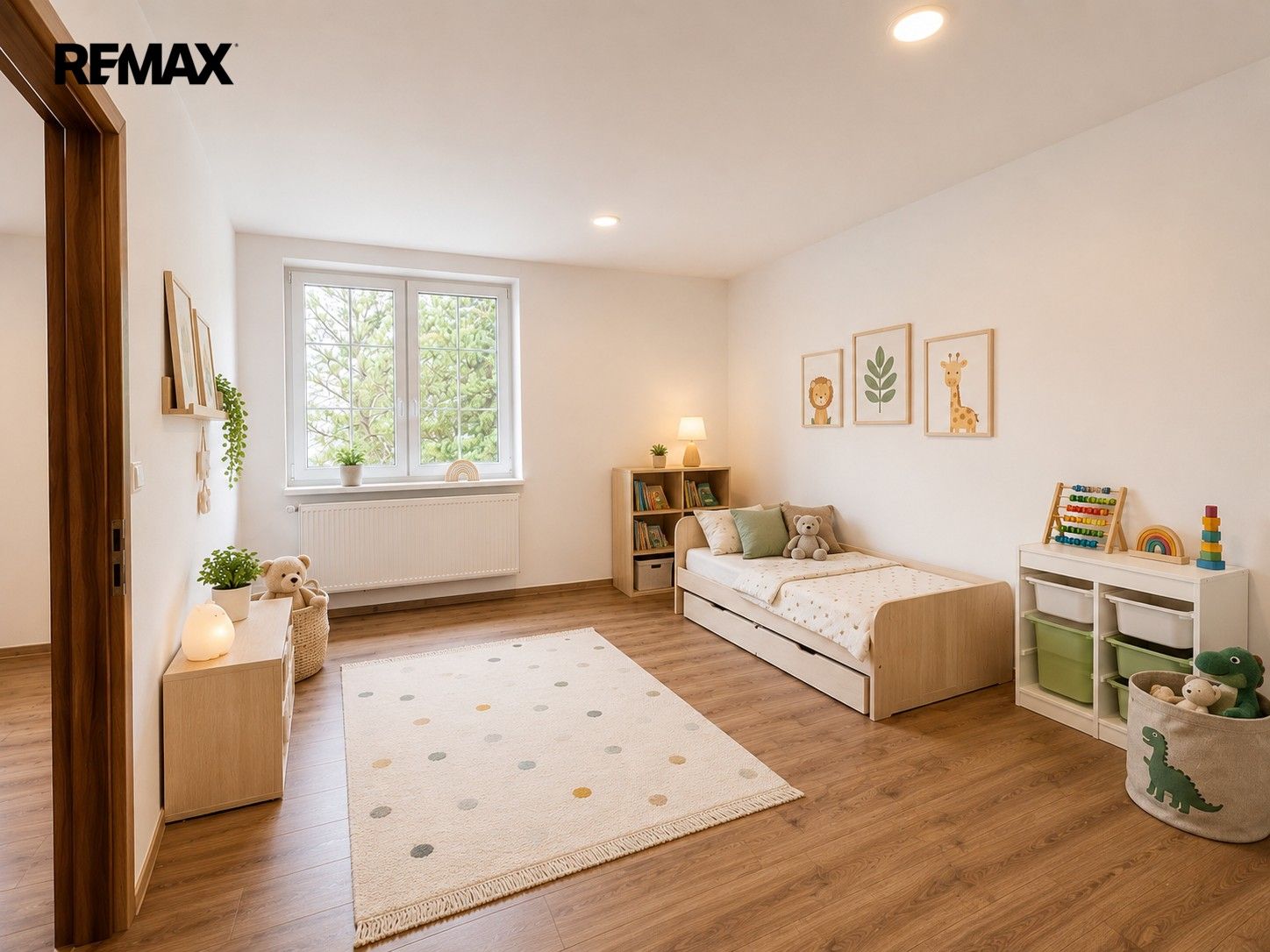 Pronájem bytu 3+kk 78 m² - foto 9