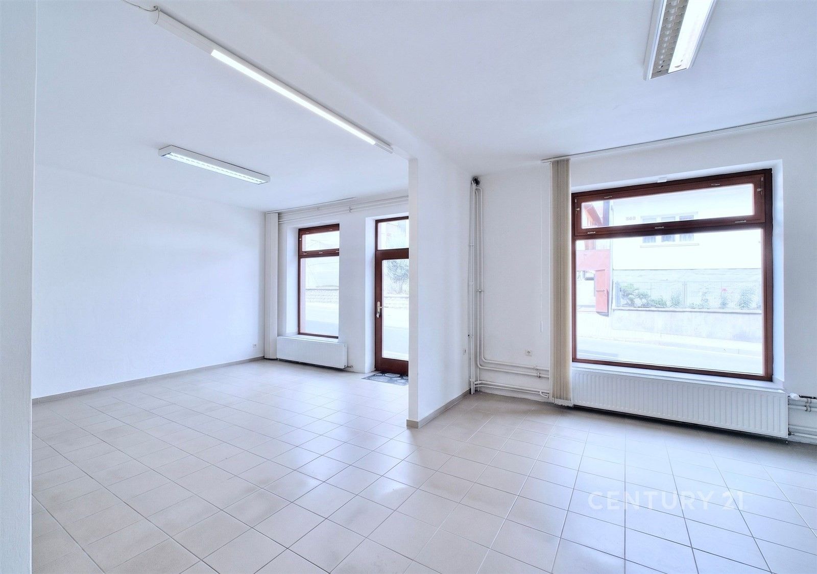 Pronájem komerčního prostoru 80 m² - foto 7