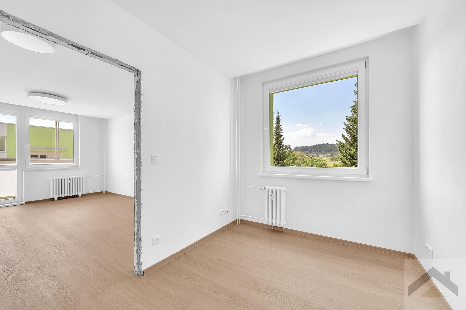 Pronájem bytu 4+1 84 m² - foto 5