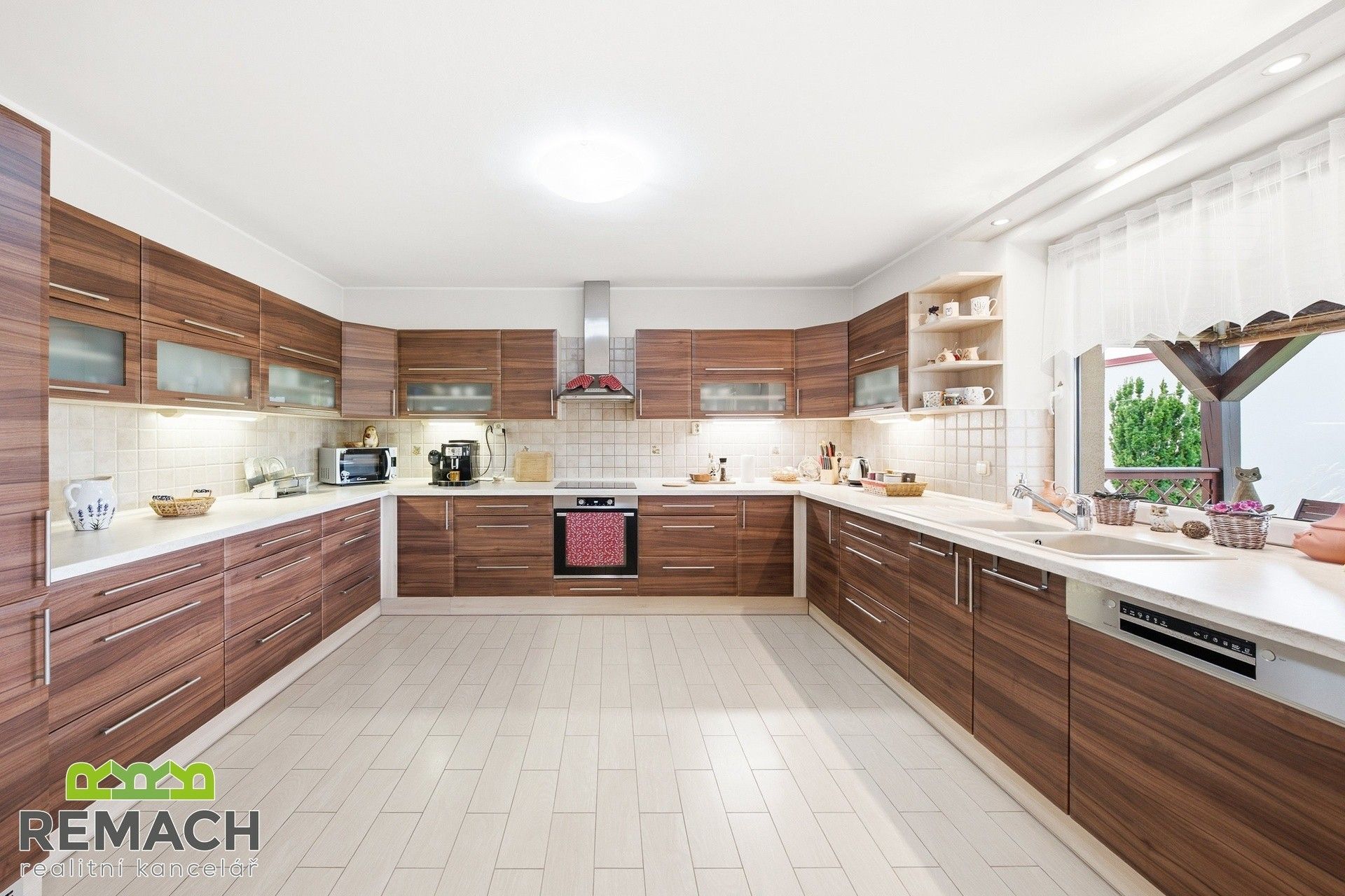 Prodej domu 335 m² - foto 3