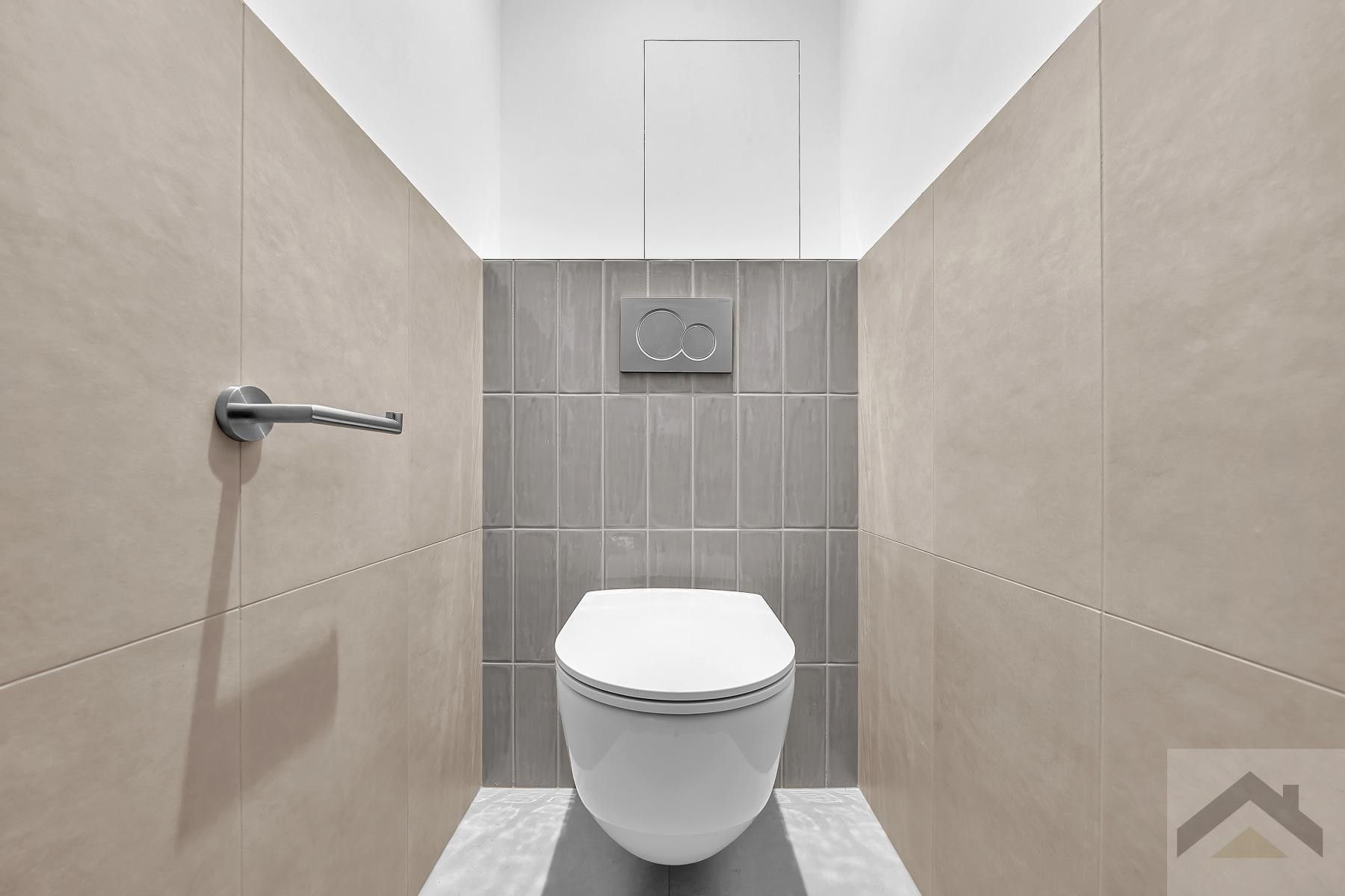 Pronájem bytu 4+1 84 m² - foto 15