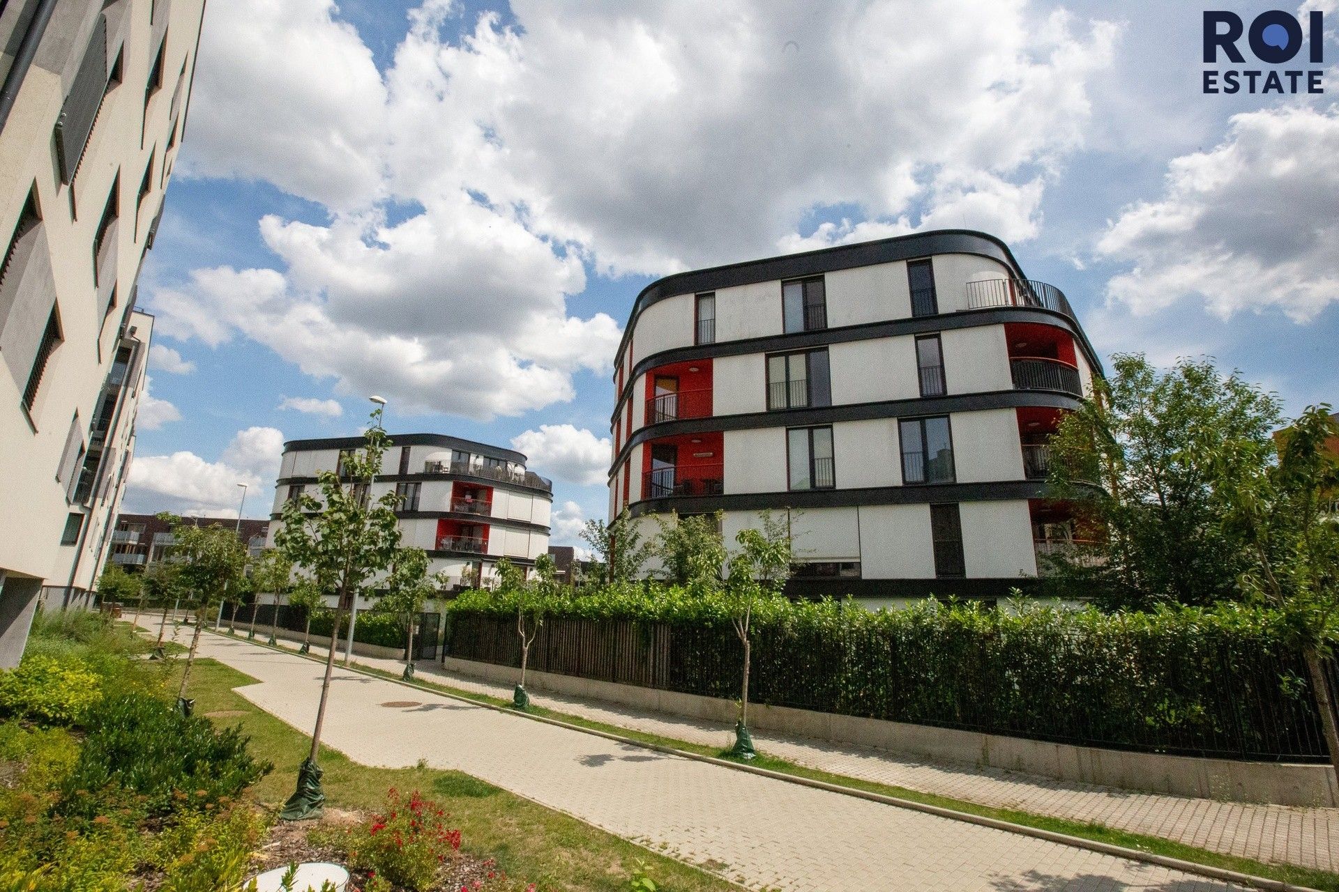 Pronájem bytu 1+kk 39 m² - foto 2