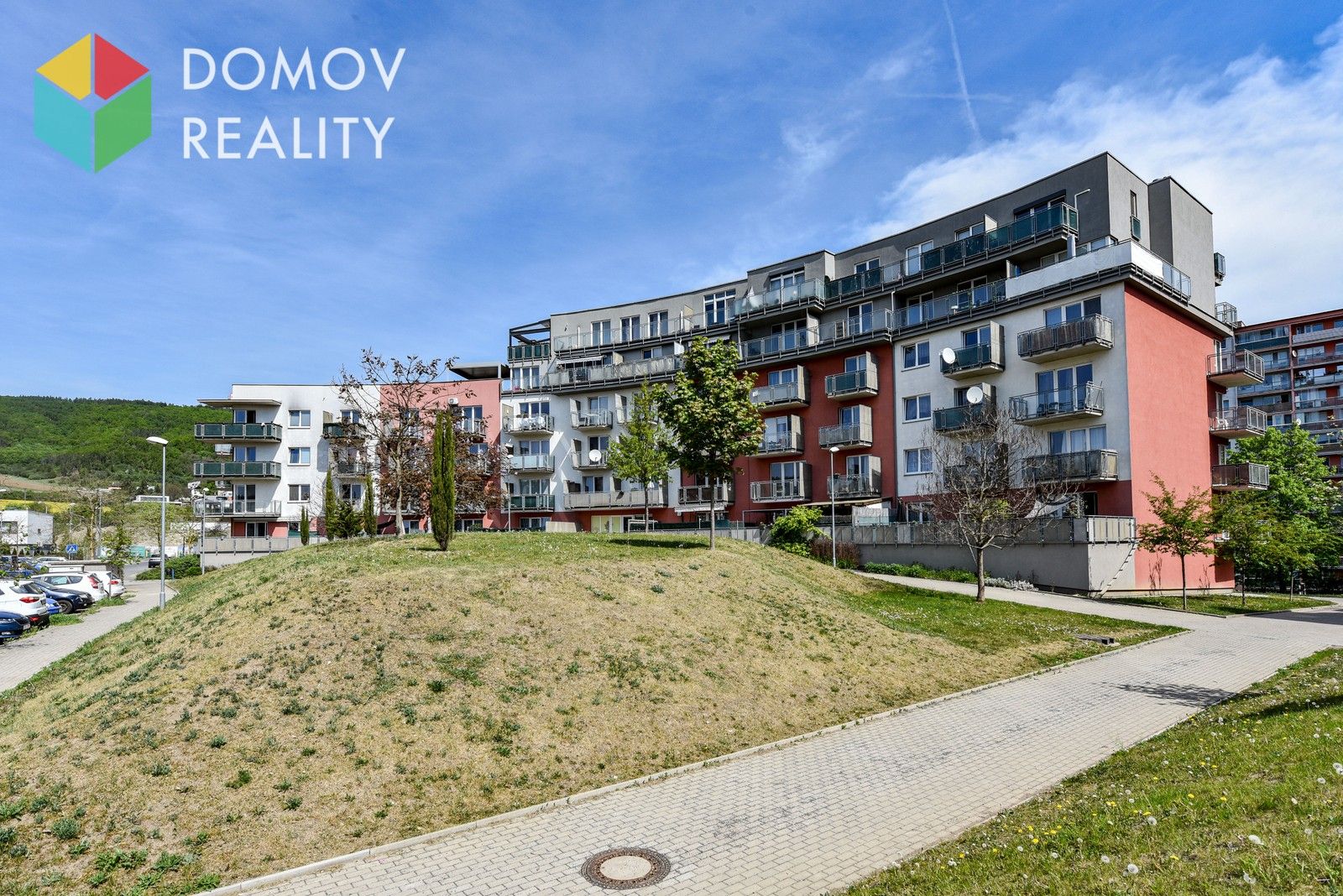 Pronájem bytu 1+kk 36 m² - foto 1