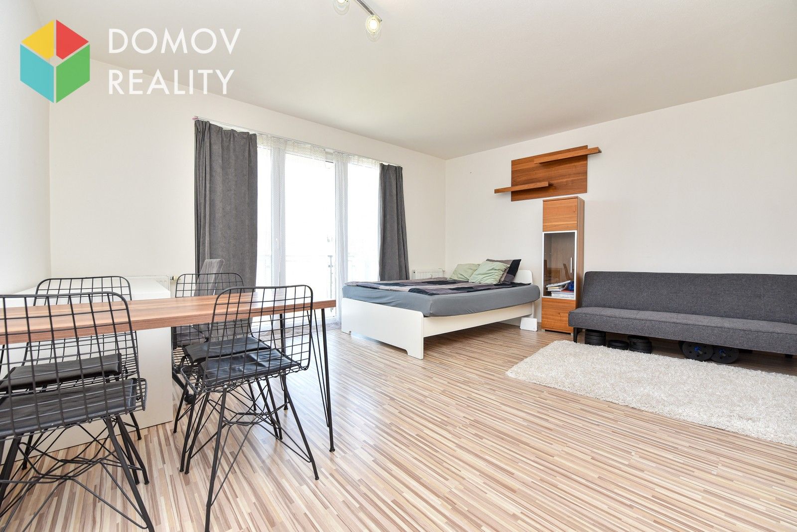 Pronájem bytu 1+kk 36 m² - foto 3