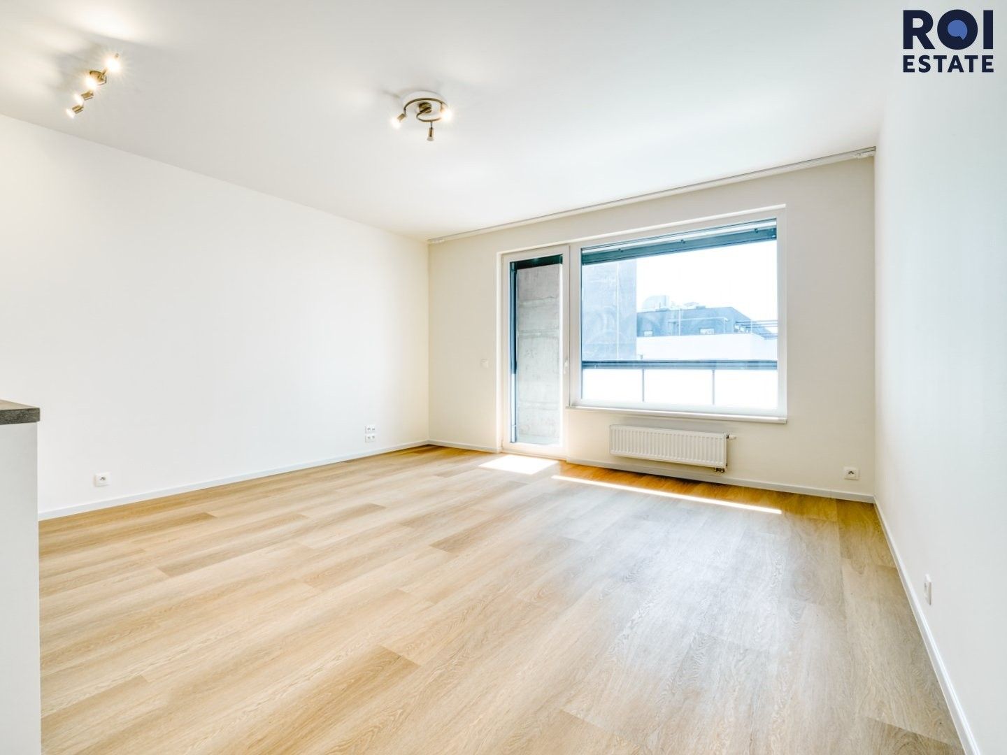 Pronájem bytu 1+kk 35 m² - foto 2