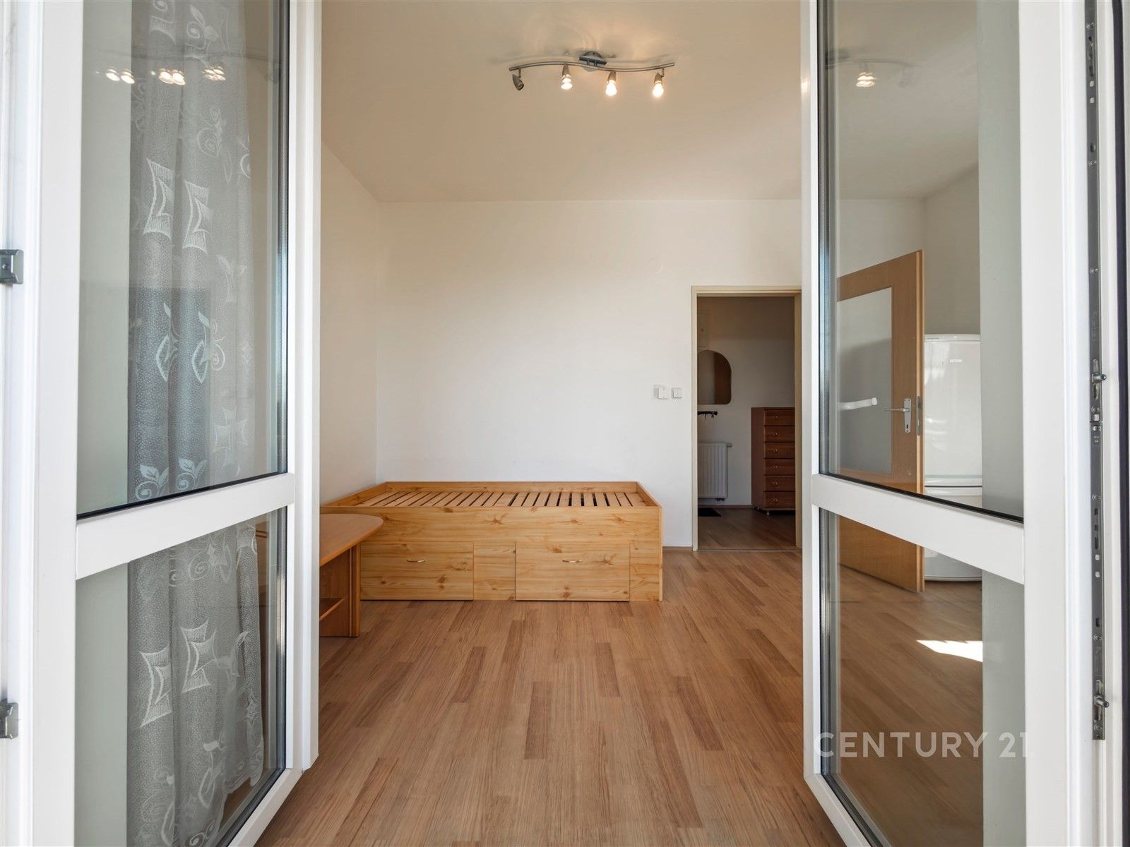 Pronájem bytu 1+kk 32 m² - foto 10