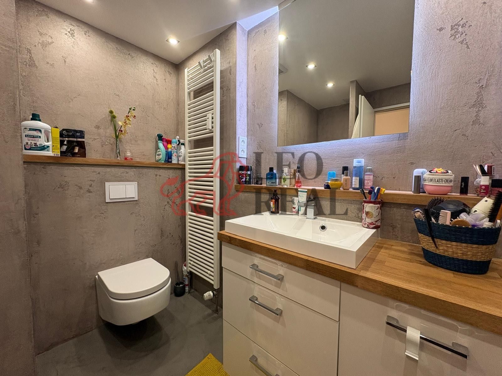 Pronájem bytu 2+kk 56 m² - foto 4