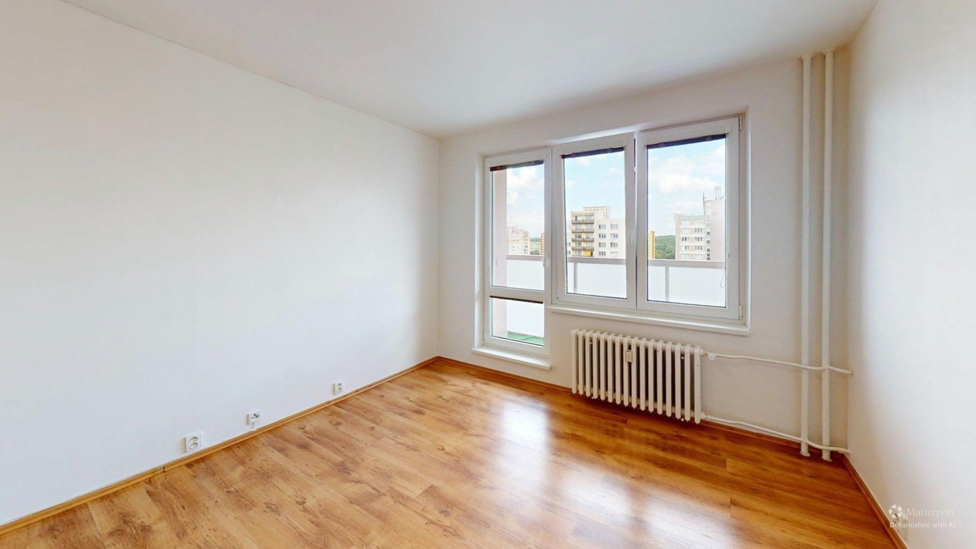 Pronájem bytu 1+kk 28 m² - foto 3