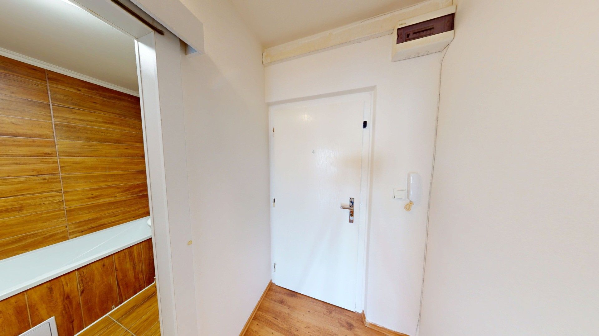 Pronájem bytu 1+kk 28 m² - foto 10