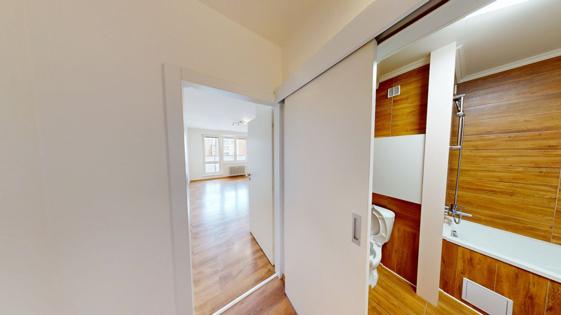 Pronájem bytu 1+kk 28 m² - foto 11