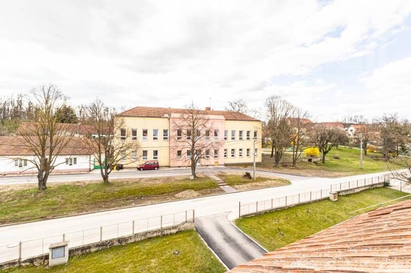 Pronájem bytu 2+1 72 m² - foto 17
