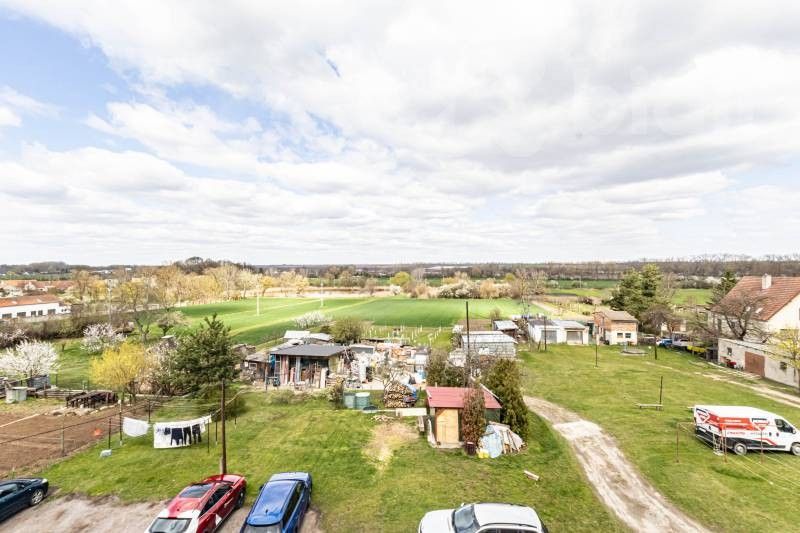 Pronájem bytu 2+1 72 m² - foto 18