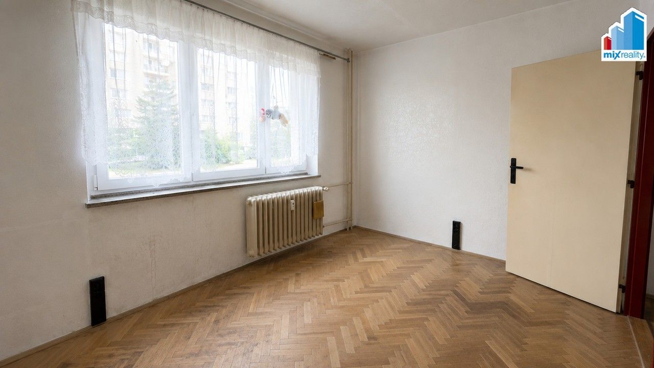 Pronájem bytu 3+1 60 m² - foto 10