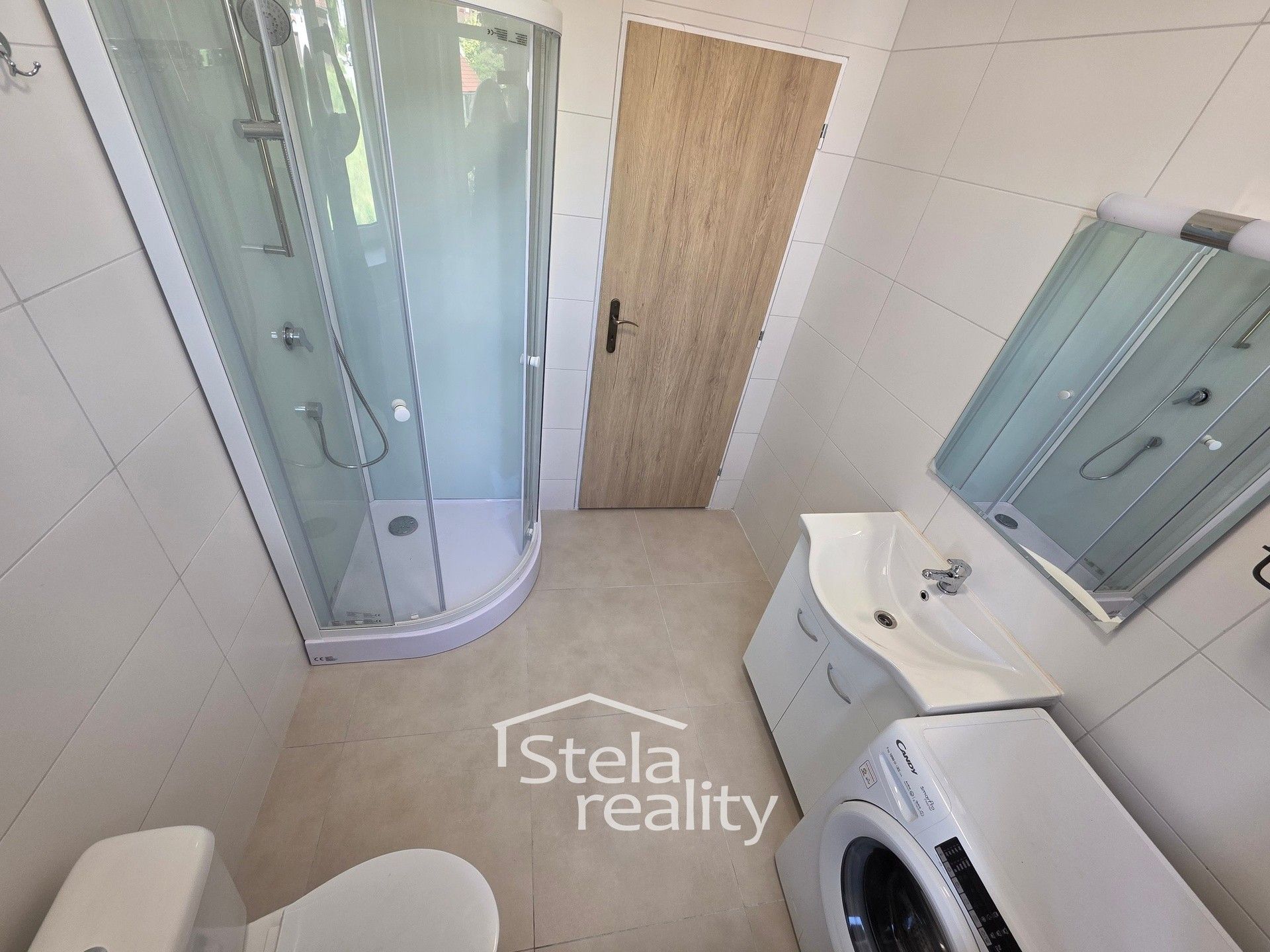 Pronájem bytu 1+kk 45 m² - foto 2