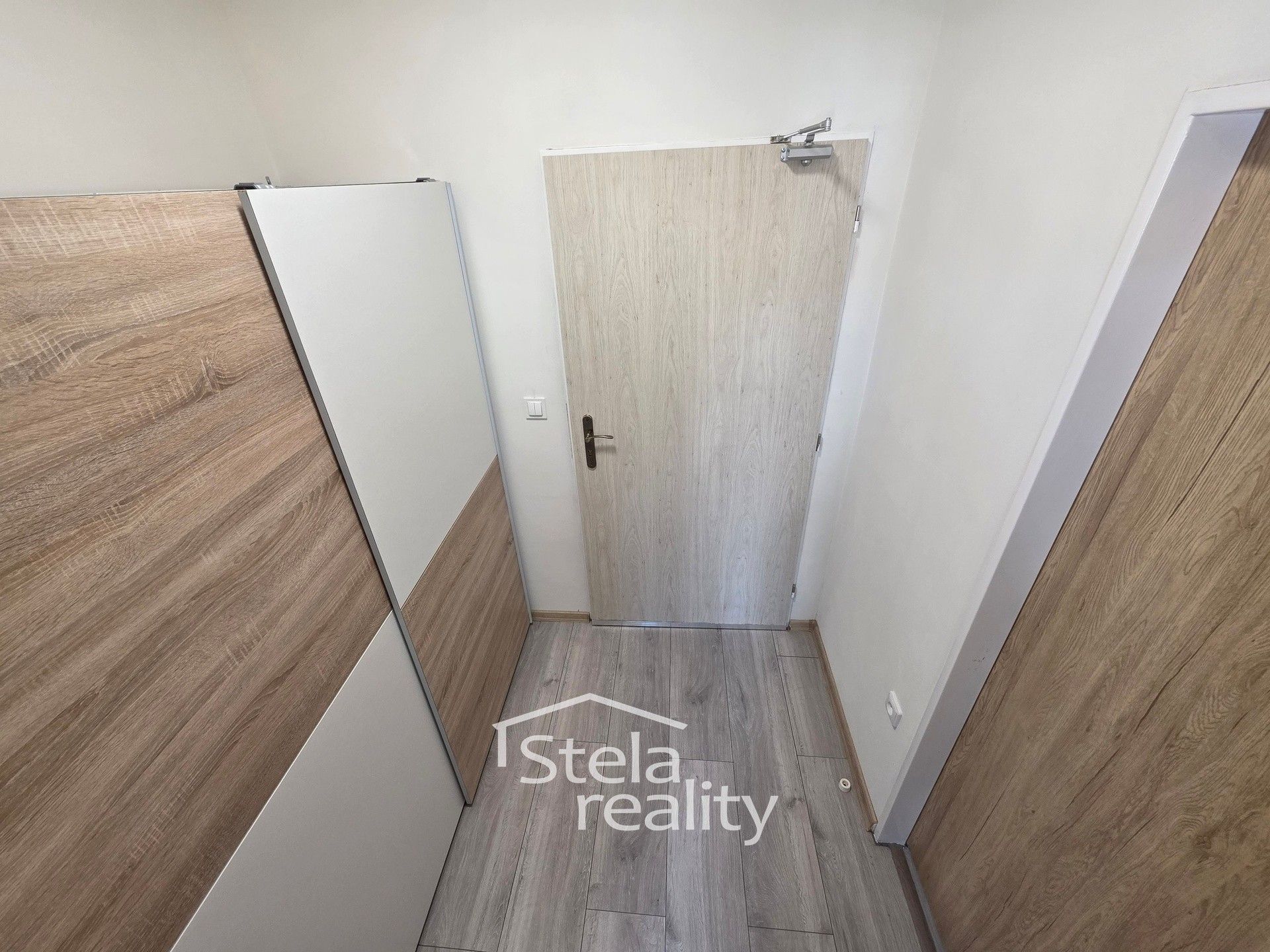 Pronájem bytu 1+kk 45 m² - foto 4